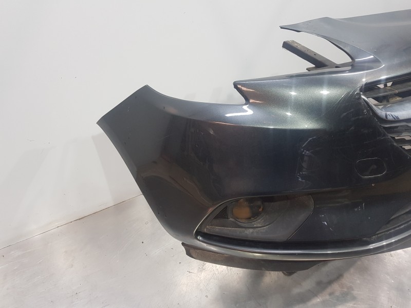 Recambio de paragolpes delantero para opel corsa e design referencia OEM IAM 39059634 13399228 