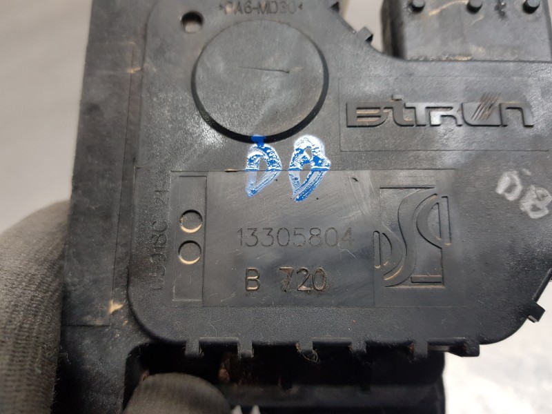 Recambio de pedal acelerador para opel corsa e design referencia OEM IAM 13305804  