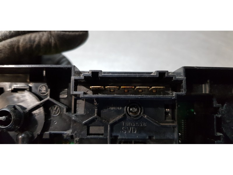 Recambio de mando calefaccion / aire acondicionado para seat toledo (kg3) style referencia OEM IAM 6P0820045  