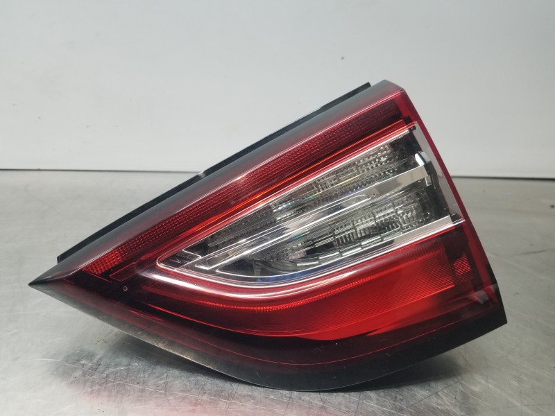 Recambio de piloto trasero derecho interior para renault scenic iv intens referencia OEM IAM 265503368R  