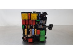 Recambio de caja reles / fusibles para peugeot 208 style referencia OEM IAM 9804848480