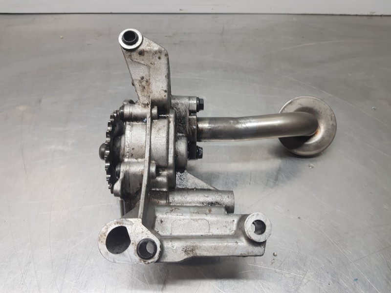 Recambio de bomba aceite para seat altea (5p1) style referencia OEM IAM 03G115105  