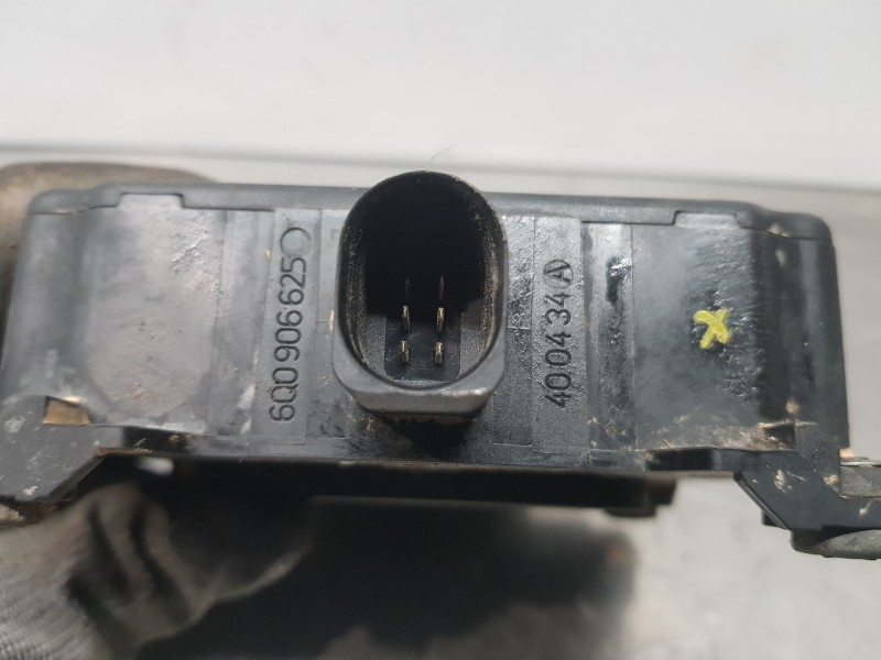 Recambio de valvula aire adicional para seat altea (5p1) style referencia OEM IAM 6Q0906625  