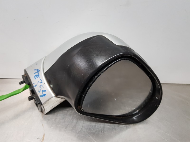 Recambio de retrovisor derecho para peugeot 308 confort referencia OEM IAM 8153NC  