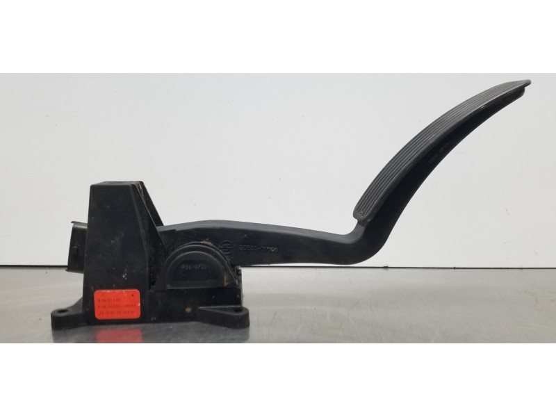 Recambio de pedal acelerador para ssangyong kyron 200 xdi limited referencia OEM IAM 2055009001  