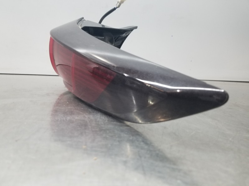 Recambio de piloto trasero derecho para mazda cx-30 evolution referencia OEM IAM RDM92400020  