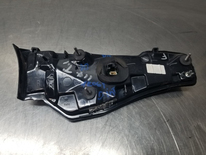 Recambio de piloto trasero derecho interior para mazda cx-30 evolution referencia OEM IAM RDM92400540  