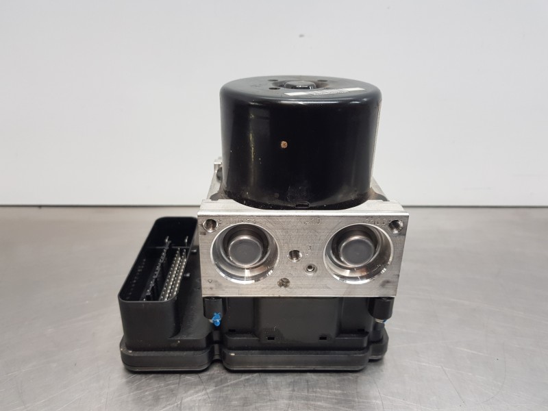 Recambio de abs para volvo v40 momentum referencia OEM IAM 31317628  
