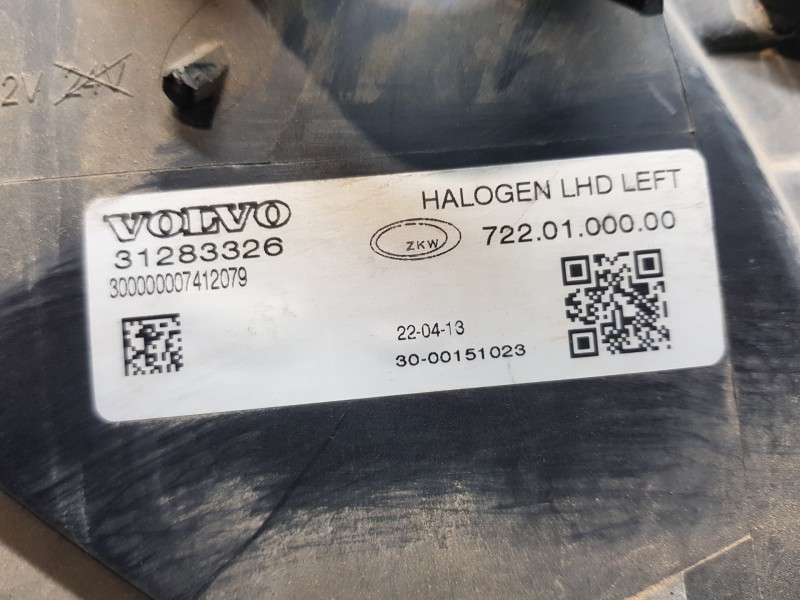 Recambio de faro izquierdo para volvo v40 momentum referencia OEM IAM 31283326  