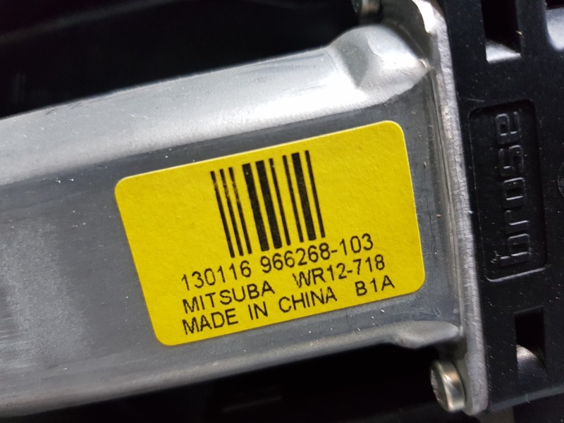 Recambio de elevalunas delantero izquierdo para volvo v40 momentum referencia OEM IAM 31301555  