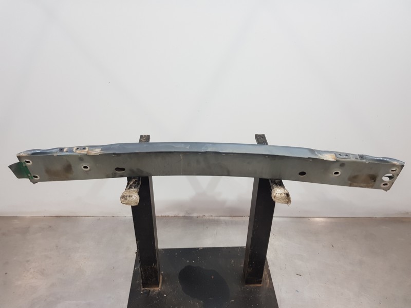 Recambio de refuerzo paragolpes delantero para volvo v40 momentum referencia OEM IAM 31283746  