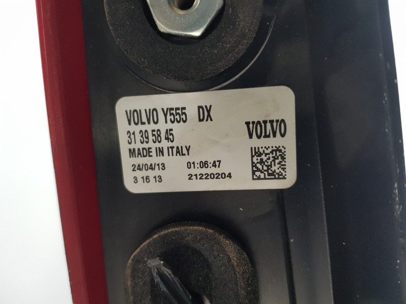 Recambio de piloto trasero derecho para volvo v40 momentum referencia OEM IAM 31395845  