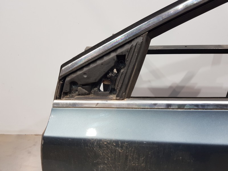 Recambio de puerta delantera izquierda para volvo v40 momentum referencia OEM IAM 32321018  