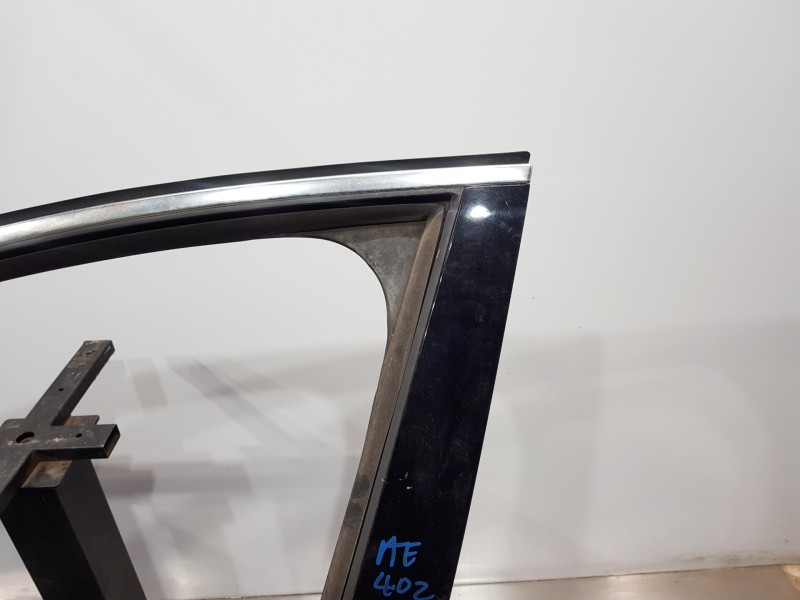 Recambio de puerta delantera izquierda para volvo v40 momentum referencia OEM IAM 32321018  