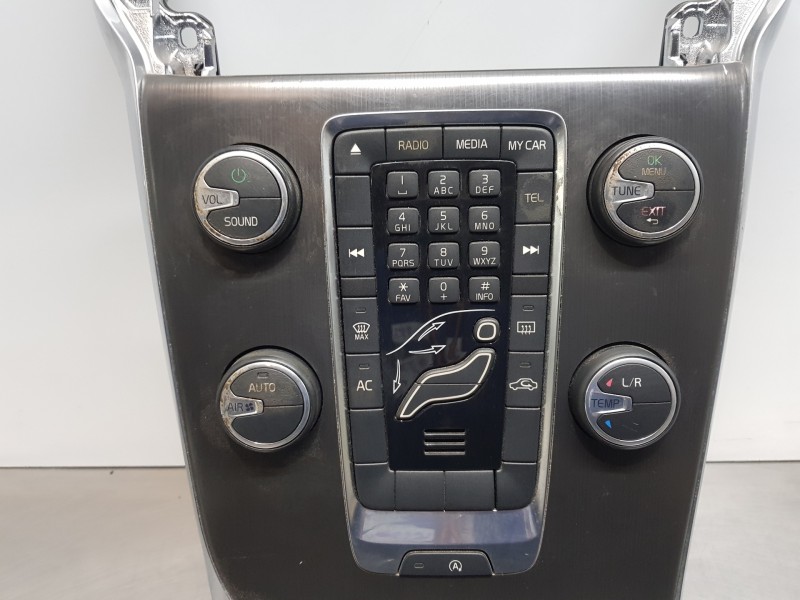 Recambio de mando climatizador para volvo v40 momentum referencia OEM IAM 31288103  