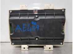 Recambio de caja reles / fusibles para chrysler voyager (rg) lx referencia OEM IAM 04692247AA   2