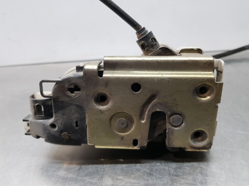 Recambio de cerradura puerta delantera derecha para citroen c3 pluriel exclusive referencia OEM IAM 9136P9  