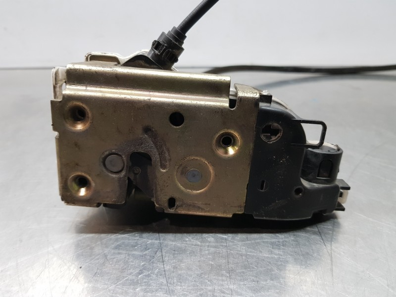 Recambio de cerradura puerta delantera izquierda para citroen c3 pluriel exclusive referencia OEM IAM 9135P3  