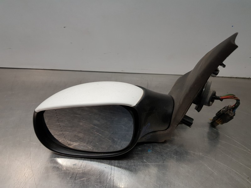 Recambio de retrovisor izquierdo para peugeot 206+ x-line referencia OEM IAM 8154JE  