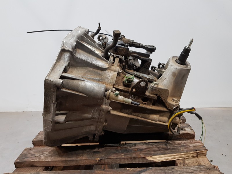 Recambio de caja cambios para nissan qashqai (j11) acenta referencia OEM IAM TL4126 320104EA0B 