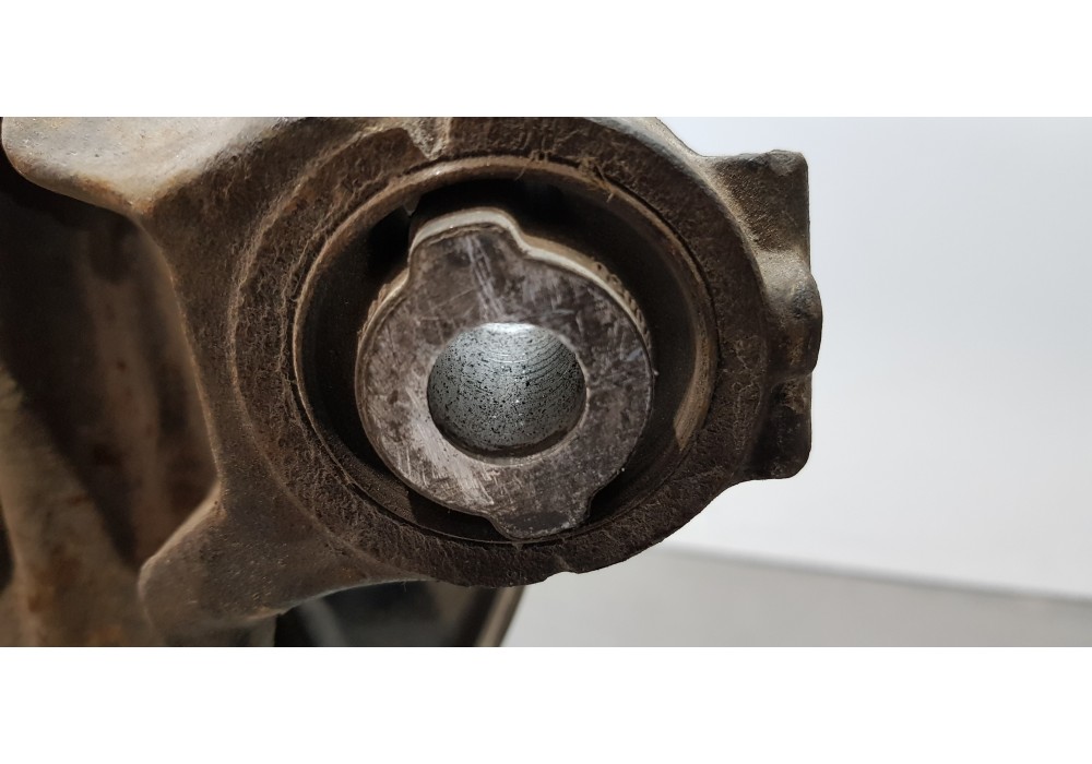 Recambio de mangueta trasera izquierda para land rover freelander (lr2) lr 2 ( 2007 - 2014 ) referencia OEM IAM 6H525A969AF LR00