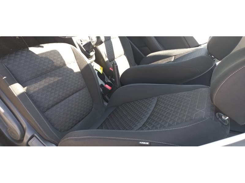 kia rio (yb) del año 2019