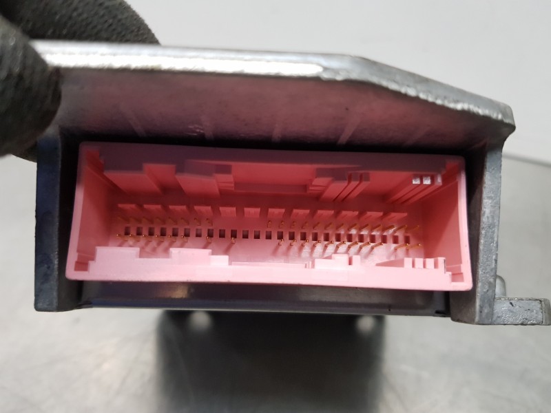 Recambio de centralita airbag para volvo v40 familiar premium referencia OEM IAM   
