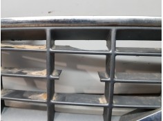 Recambio de rejilla delantera para volvo v40 familiar premium referencia OEM IAM    2