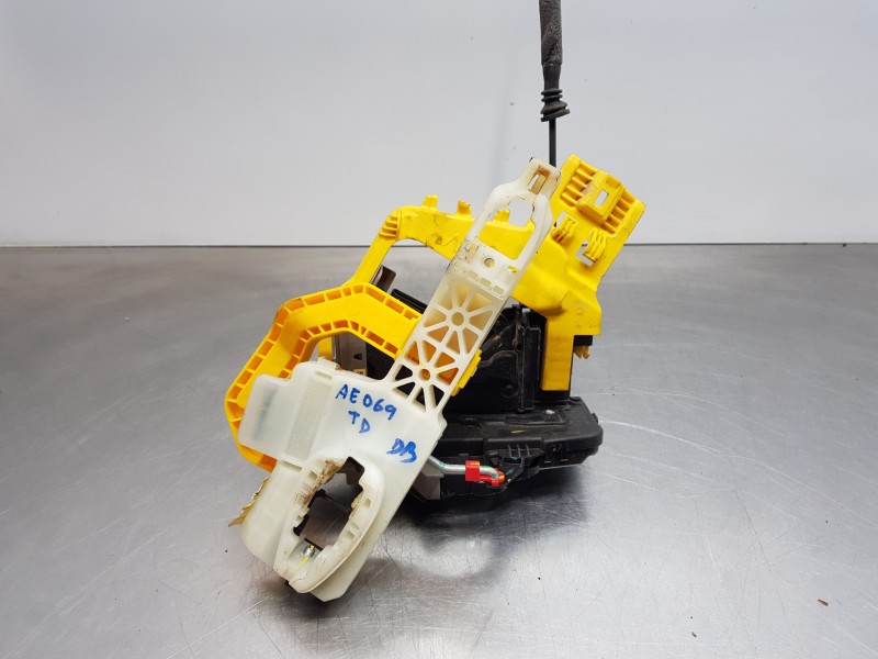 Recambio de cerradura puerta trasera derecha para kia xceed tech referencia OEM IAM   