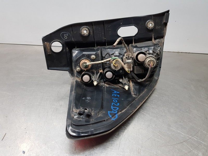 Recambio de piloto trasero derecho para subaru forester s12 xt referencia OEM IAM   