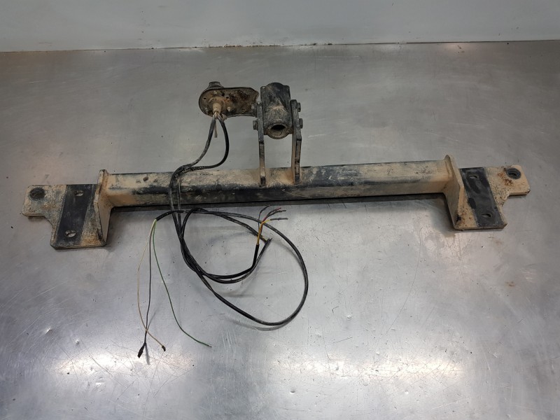 Recambio de refuerzo paragolpes trasero para suzuki grand vitara jb (jt) jlx referencia OEM IAM A50X  