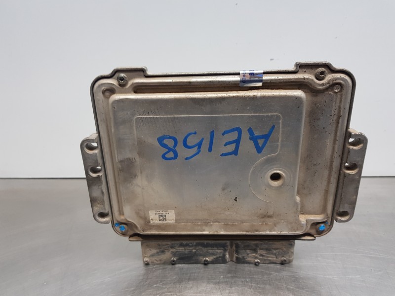 Recambio de centralita motor uce para opel zafira b cosmo referencia OEM IAM   