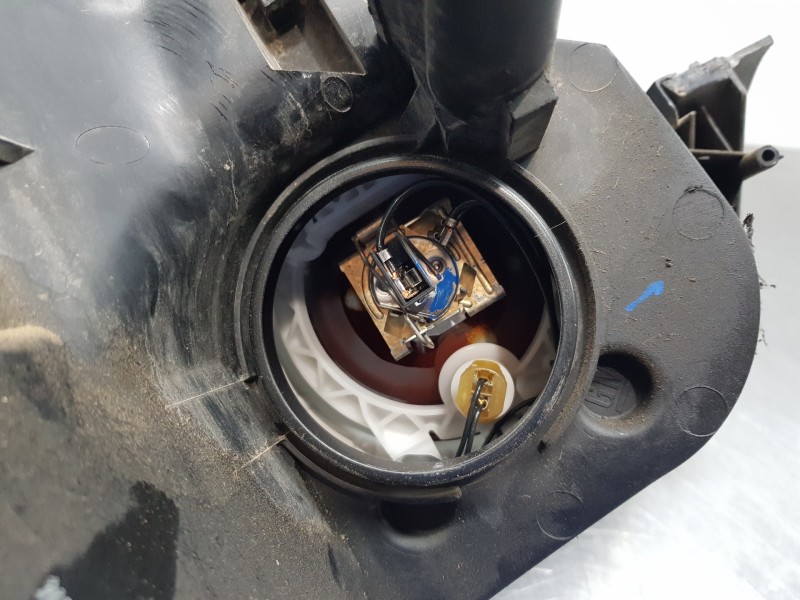 Recambio de faro izquierdo para opel zafira b cosmo referencia OEM IAM   