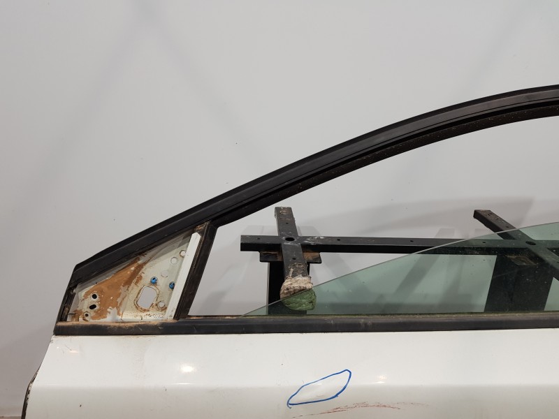 Recambio de puerta delantera izquierda para volvo v40 momentum referencia OEM IAM   