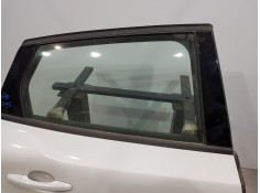 Recambio de puerta trasera derecha para volvo v40 momentum referencia OEM IAM    2