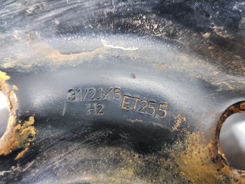 Recambio de neumatico repuesto para audi a3 (8p) attraction referencia OEM IAM   