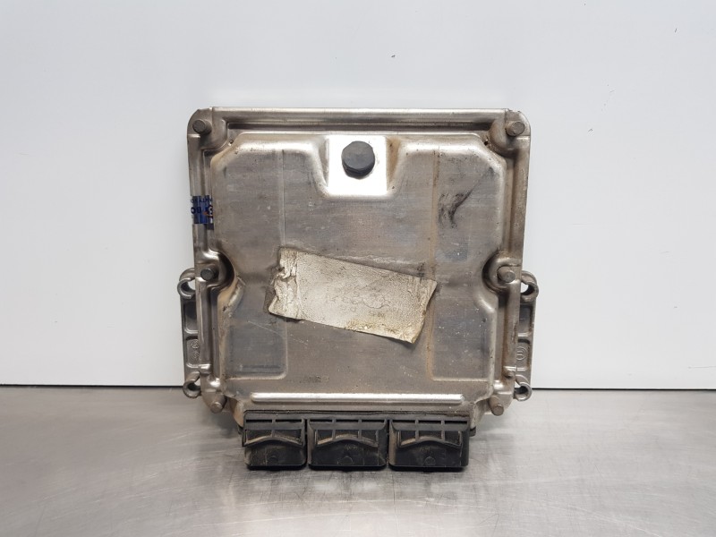 Recambio de centralita motor uce para renault scenic rx4 (ja0) dynamique referencia OEM IAM   