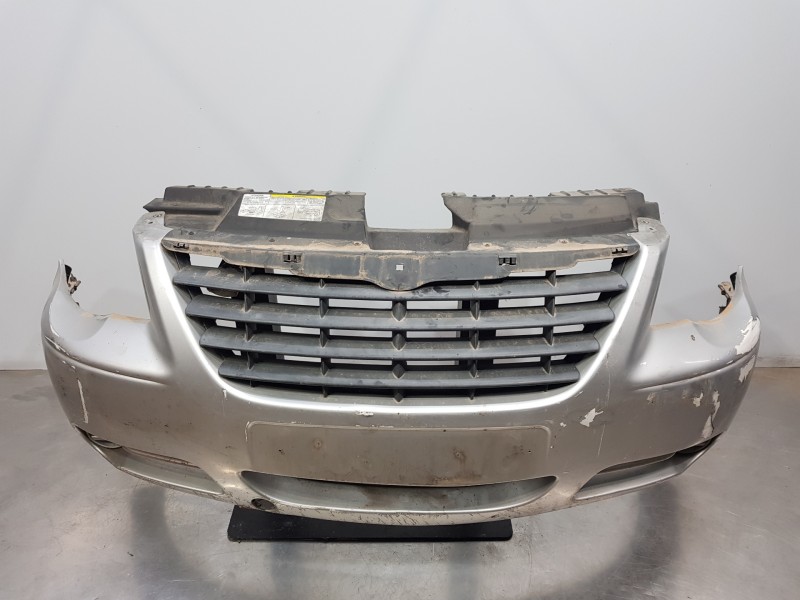 Recambio de paragolpes delantero para chrysler voyager (rg) lx referencia OEM IAM   