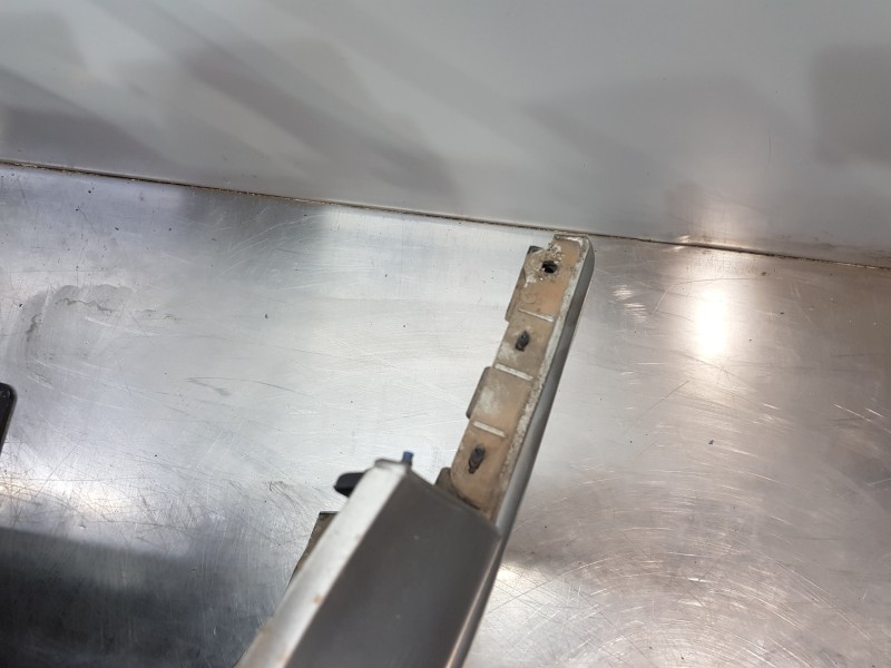 Recambio de paragolpes delantero para chrysler voyager (rg) lx referencia OEM IAM   