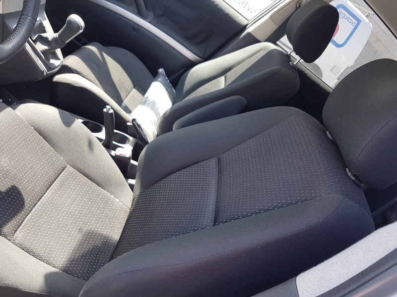 toyota corolla verso (r1) del año 2008