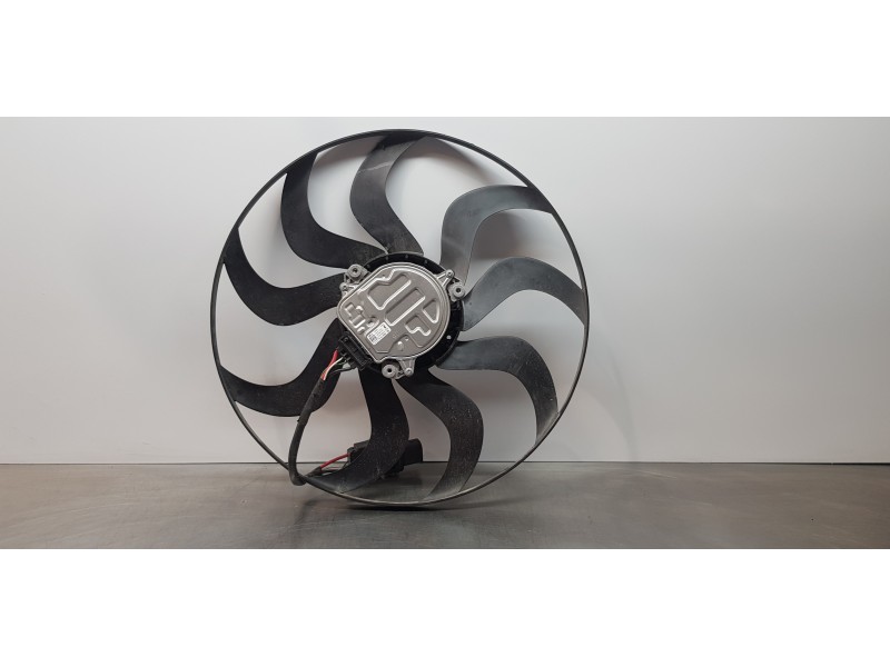 Recambio de electroventilador para bmw serie x3 (g01) xdrive20d referencia OEM IAM 17428472314 8686170 