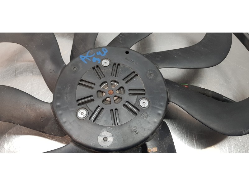 Recambio de electroventilador para bmw serie x3 (g01) xdrive20d referencia OEM IAM 17428472314 8686170 