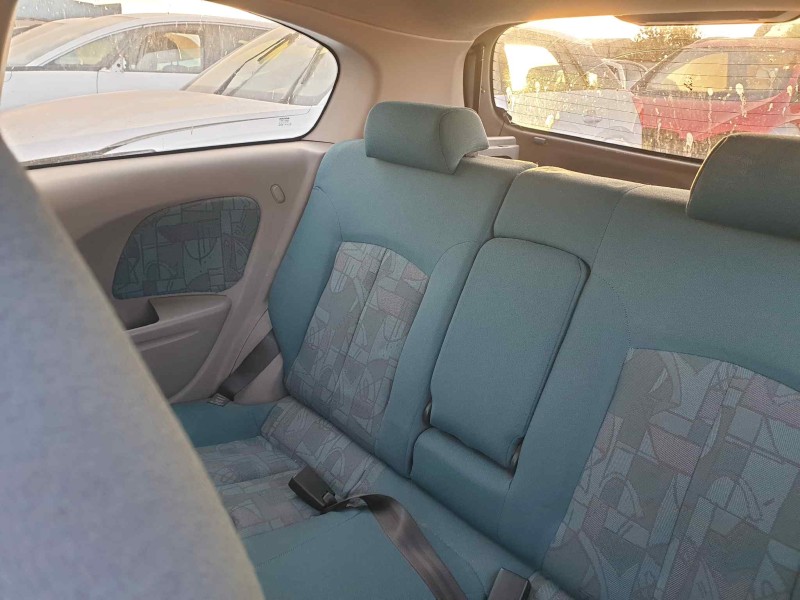 nissan almera (n16/e) del año 2001