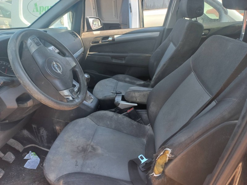 opel zafira b del año 2006