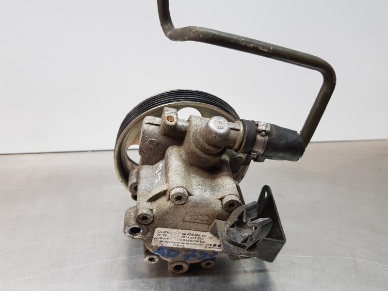 Recambio de bomba direccion para citroën jumpy furgón referencia OEM IAM 9640906480  