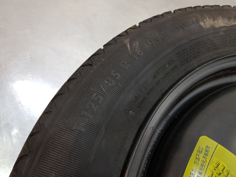 Recambio de neumatico repuesto para peugeot 308 sw allure referencia OEM IAM 1677094880 9807543880 