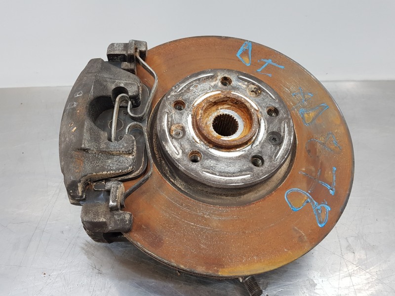 Recambio de mangueta delantera izquierda para peugeot expert combi bluehdi referencia OEM IAM 1617968980 330780 