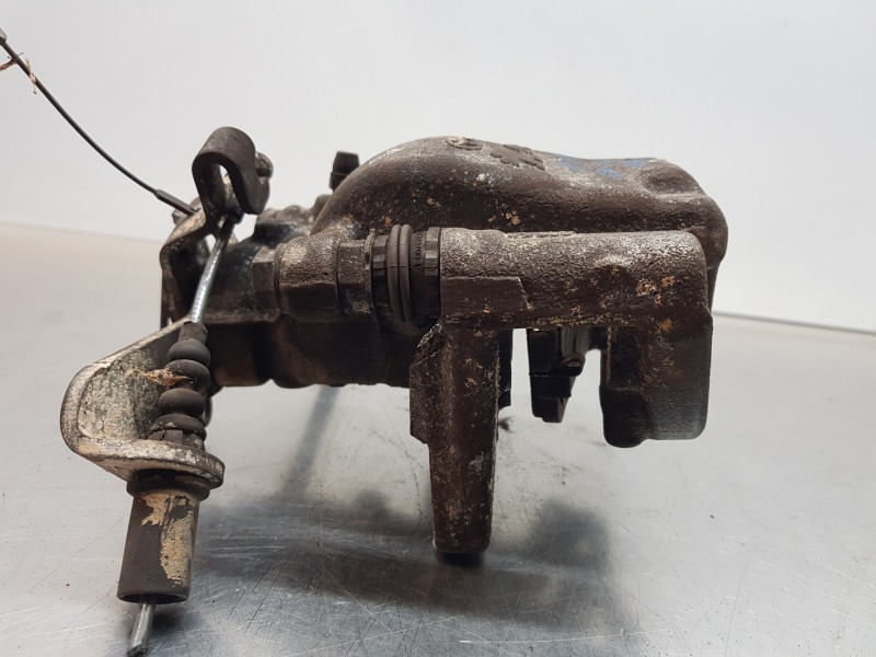 Recambio de pinza freno trasera derecha para peugeot expert combi bluehdi referencia OEM IAM 1617937680 9806477980 