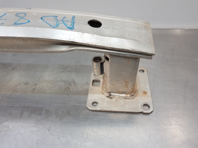 Recambio de refuerzo paragolpes trasero para peugeot expert combi bluehdi referencia OEM IAM 9811393180  