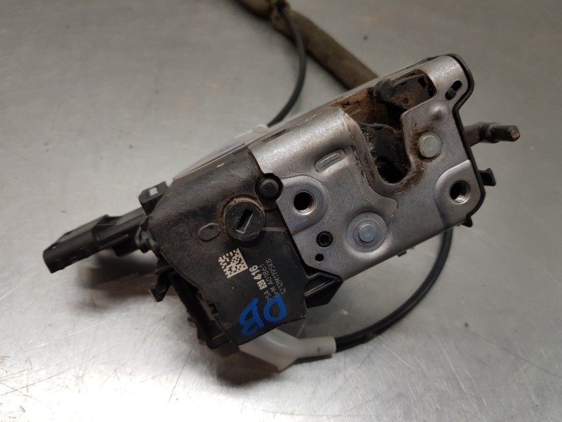 Recambio de cerradura puerta lateral derecha para peugeot partner kombi active referencia OEM IAM 9137N6  